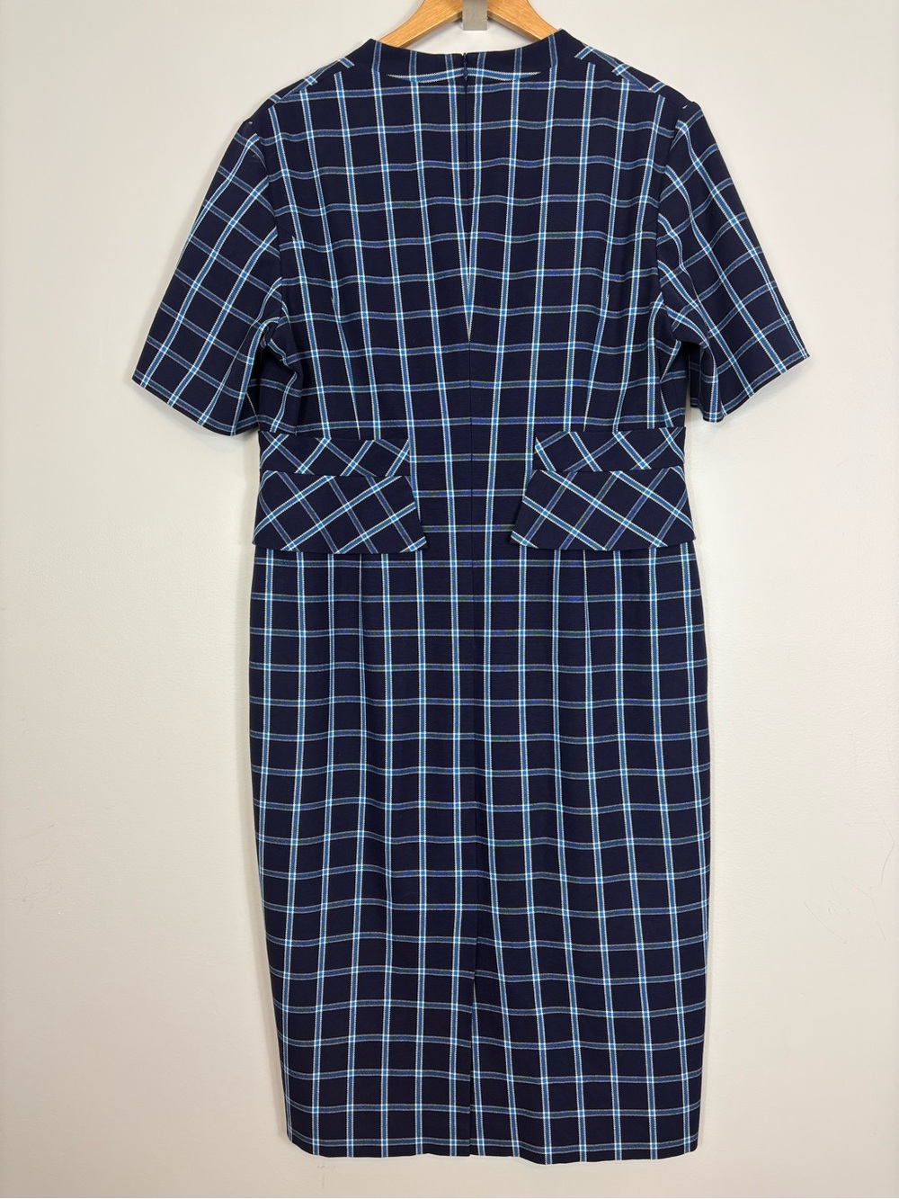 Escada‎ V-Neck Windowpane Sheath Dress - Picture 9 of 16
